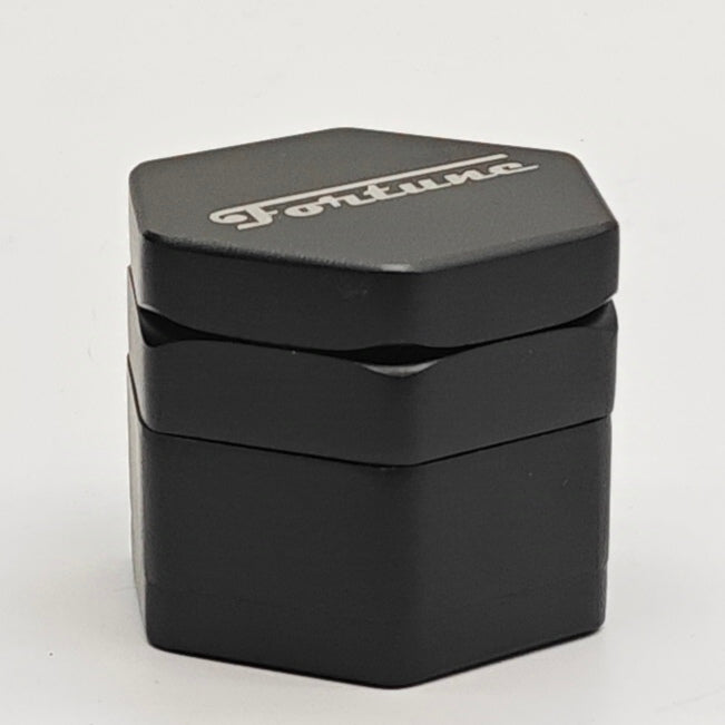 Fortune | 4 Parts Aluminum Hexagon Herb Grinder_0